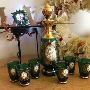 Bohemian Vintage Gold Decanter with 6 glasses